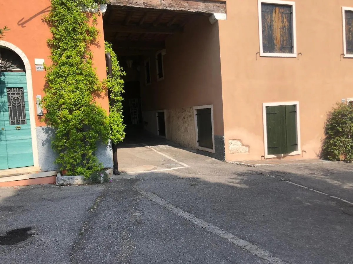 La Casetta Di Alvaro Domegliara Italie